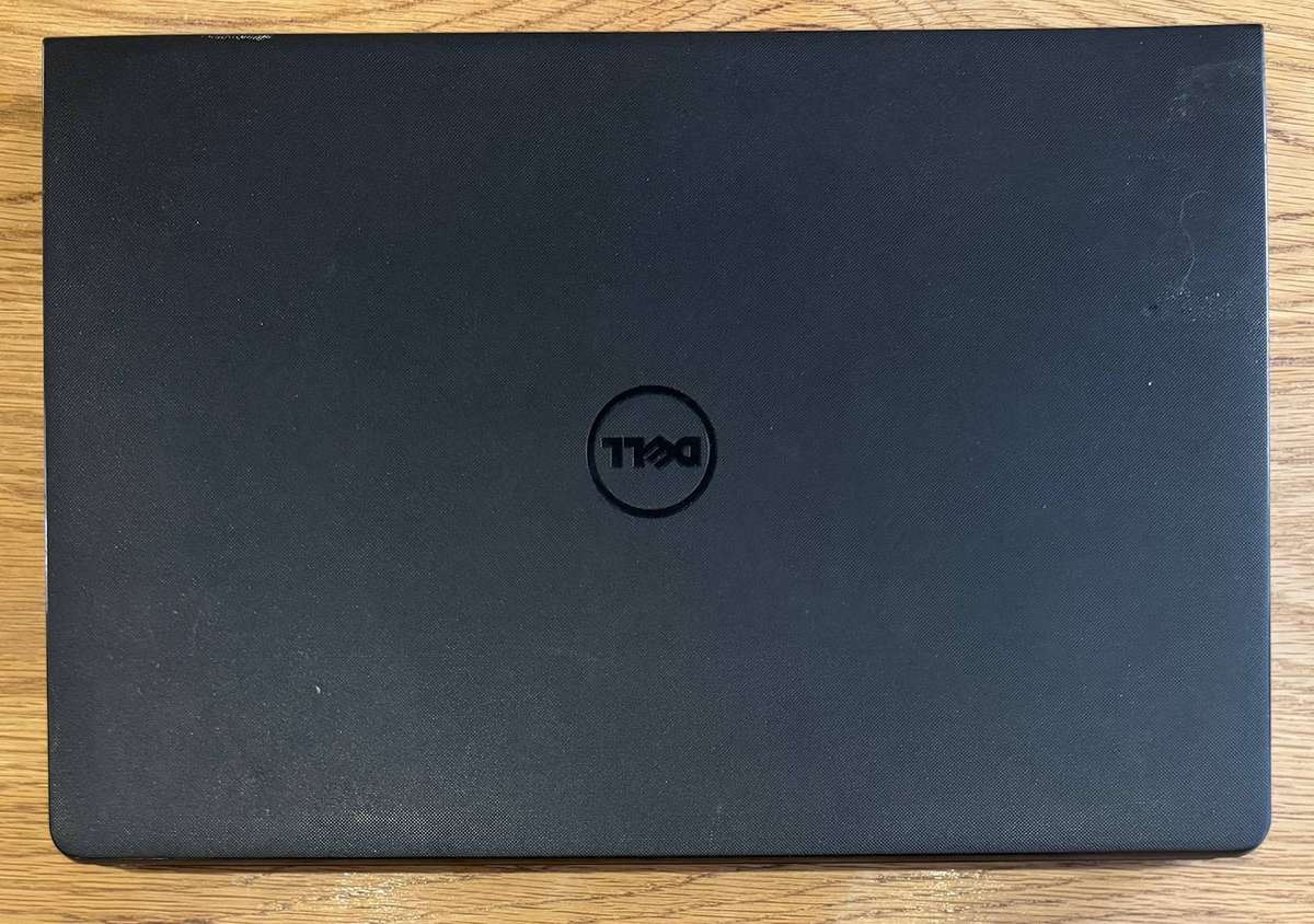 Dell Inspiron 15 3567 15.6", Intel Core i3-6006U 2.00GHz, 8GB RAM, 256GB SSD, PLEASE READ!!!