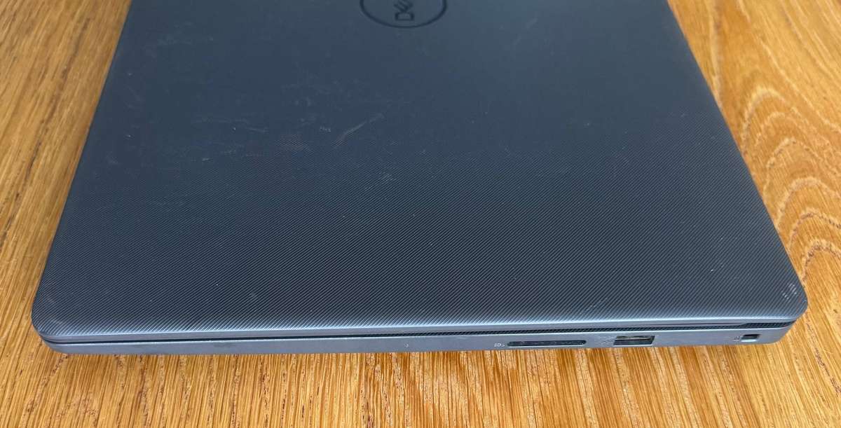 Dell Vostro 3500 15.6" Laptop, Intel Core i5-1135G7, 8GB RAM, 256GB SSD