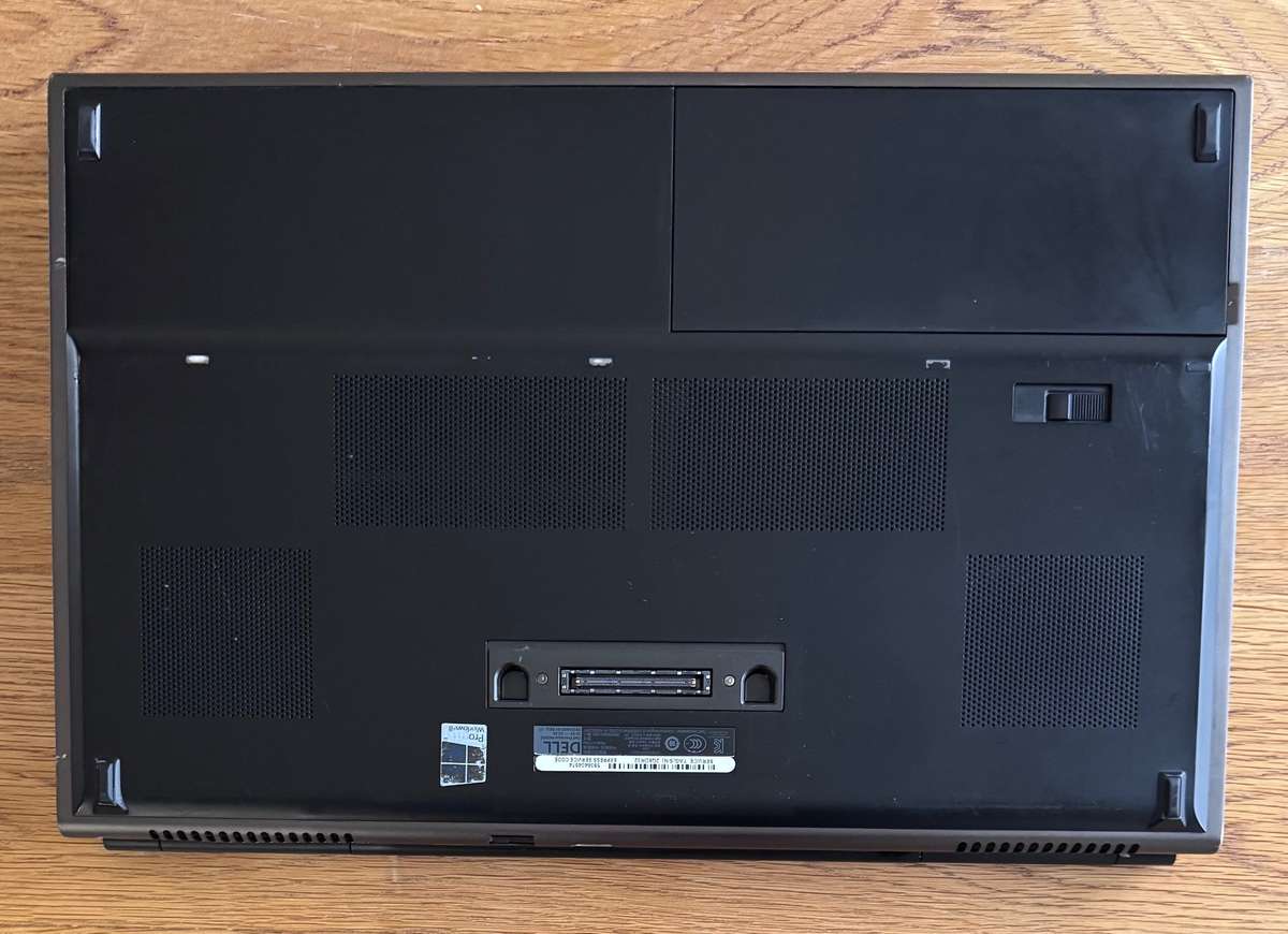 Dell Precision M6800 17", Nvidia Quadro,Intel Core i7-4910MQ 2.90GHz, 32GB RAM, 256GB SSD, 500GB HDD