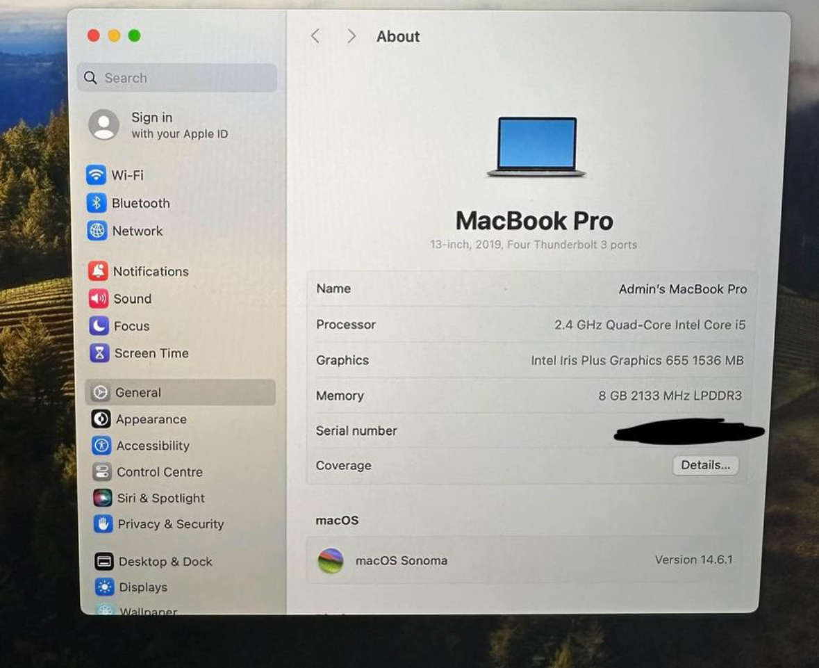 MacBook Pro 13 inch 2019 TouchBar 2.4GHz i5 8GB RAM 256GB SSD Space Grey