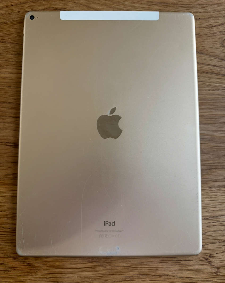 IPAD PRO 12.9 1st GEN 128GB, WIFI / CELLULAR GOLD