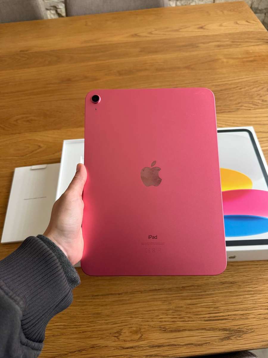 iPad 10th Gen, 64GB, WiFi PINK PLEASE READ!!!!