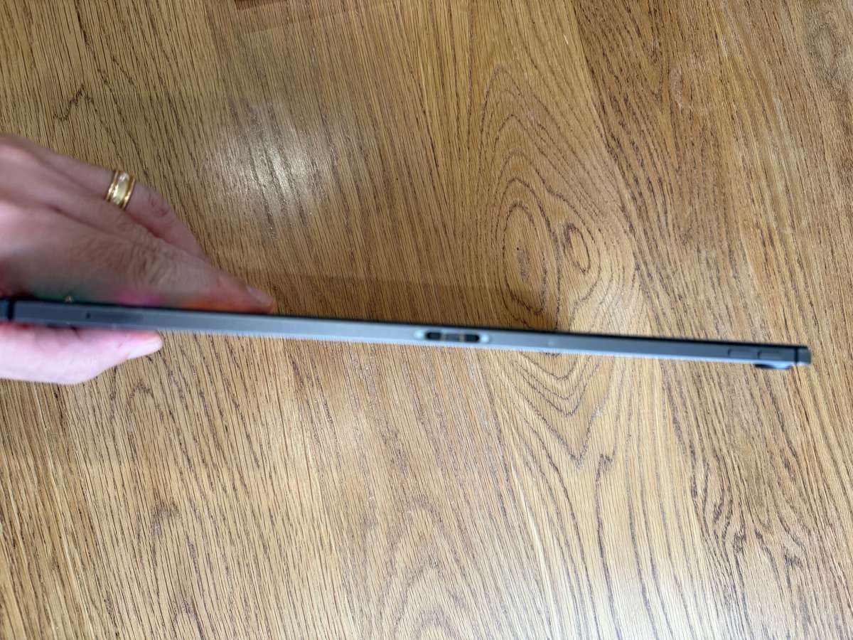 Apple iPad Pro 12.9-inch 3rd Generation 256GB WiFi & Cellular A1895