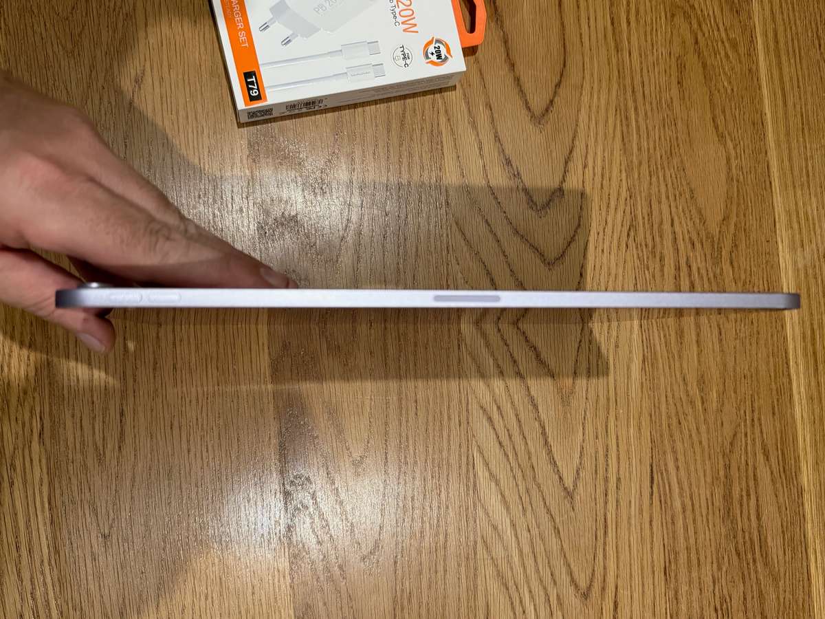 Apple iPad Air M2 13-inch 6th Generation 128GB WiFi Purple