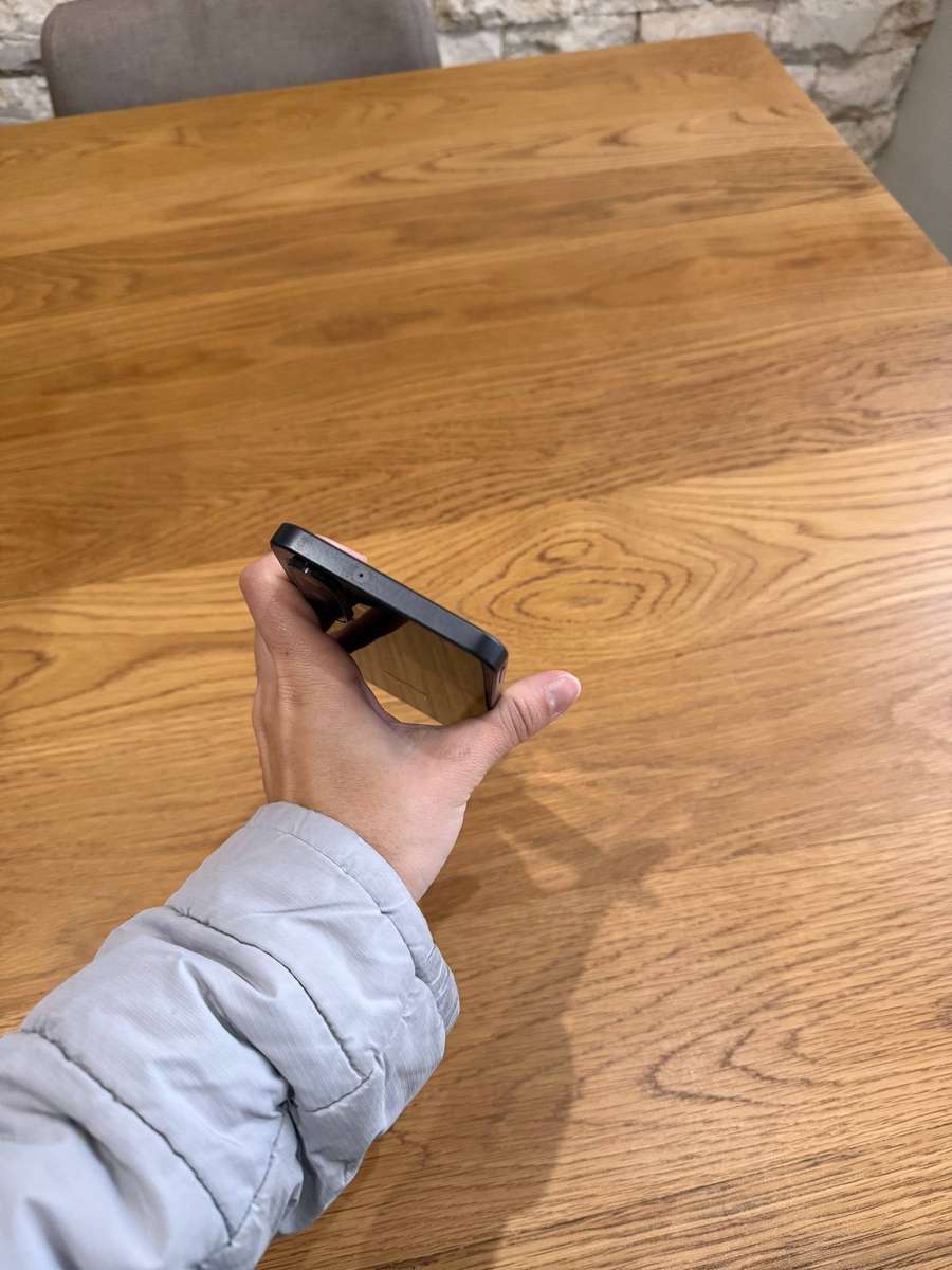 Samsung Galaxy A26 for spares and parts