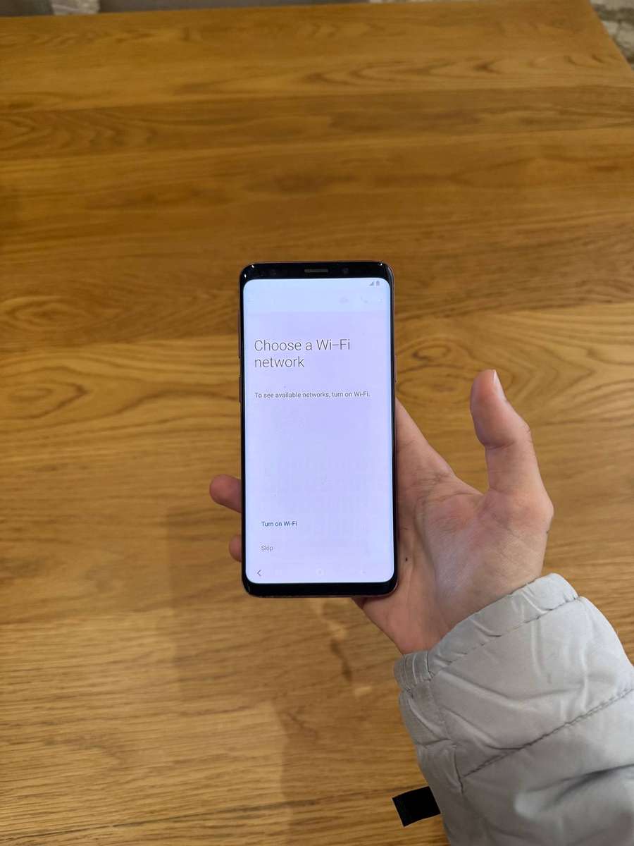 Samsung phones for spares and parts