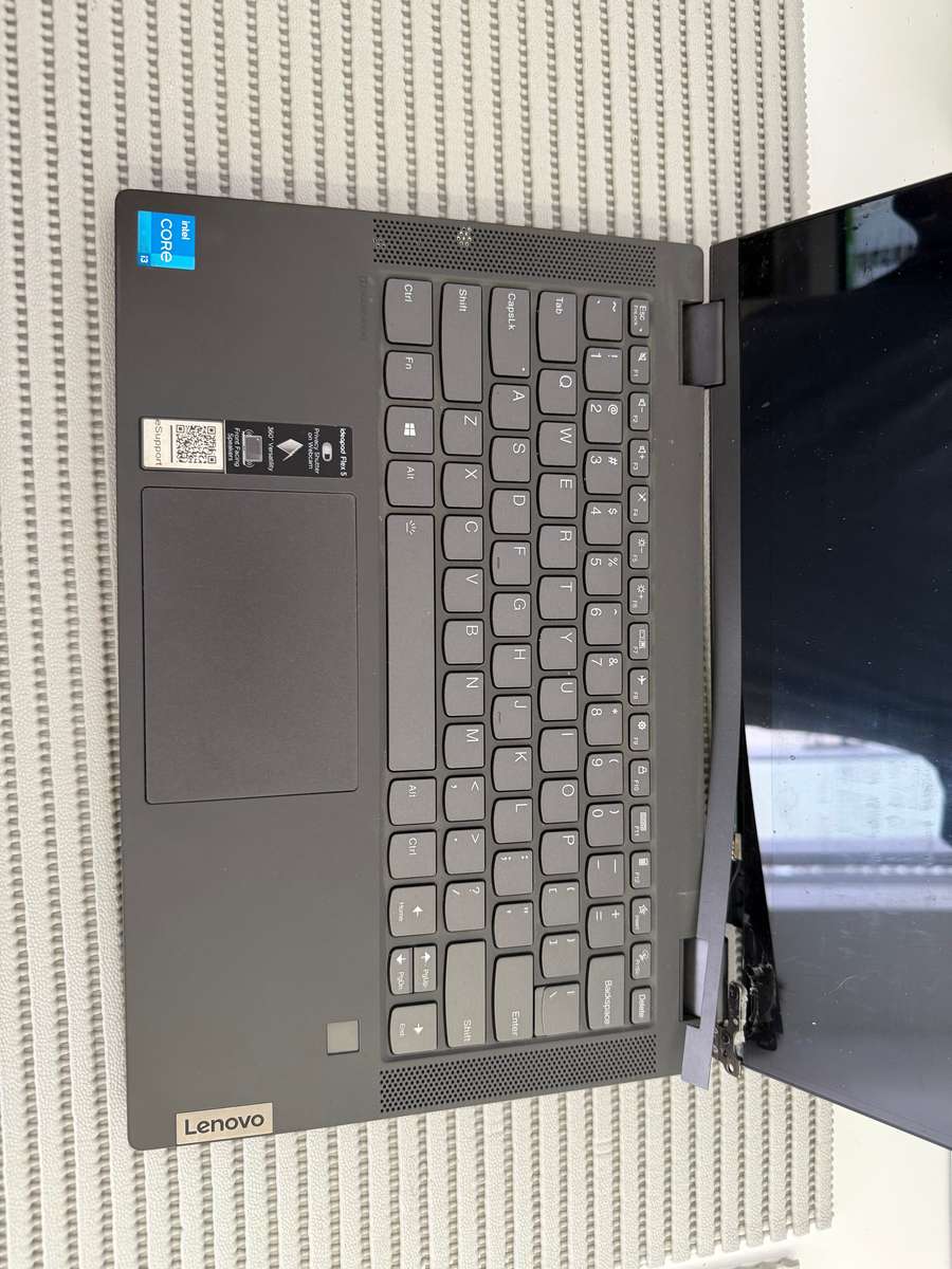 Lenovo Flex 5 Intel® Core i3-1115G4 8GB RAM and 512GB SSD Storage Laptop PLEASE READ!!!