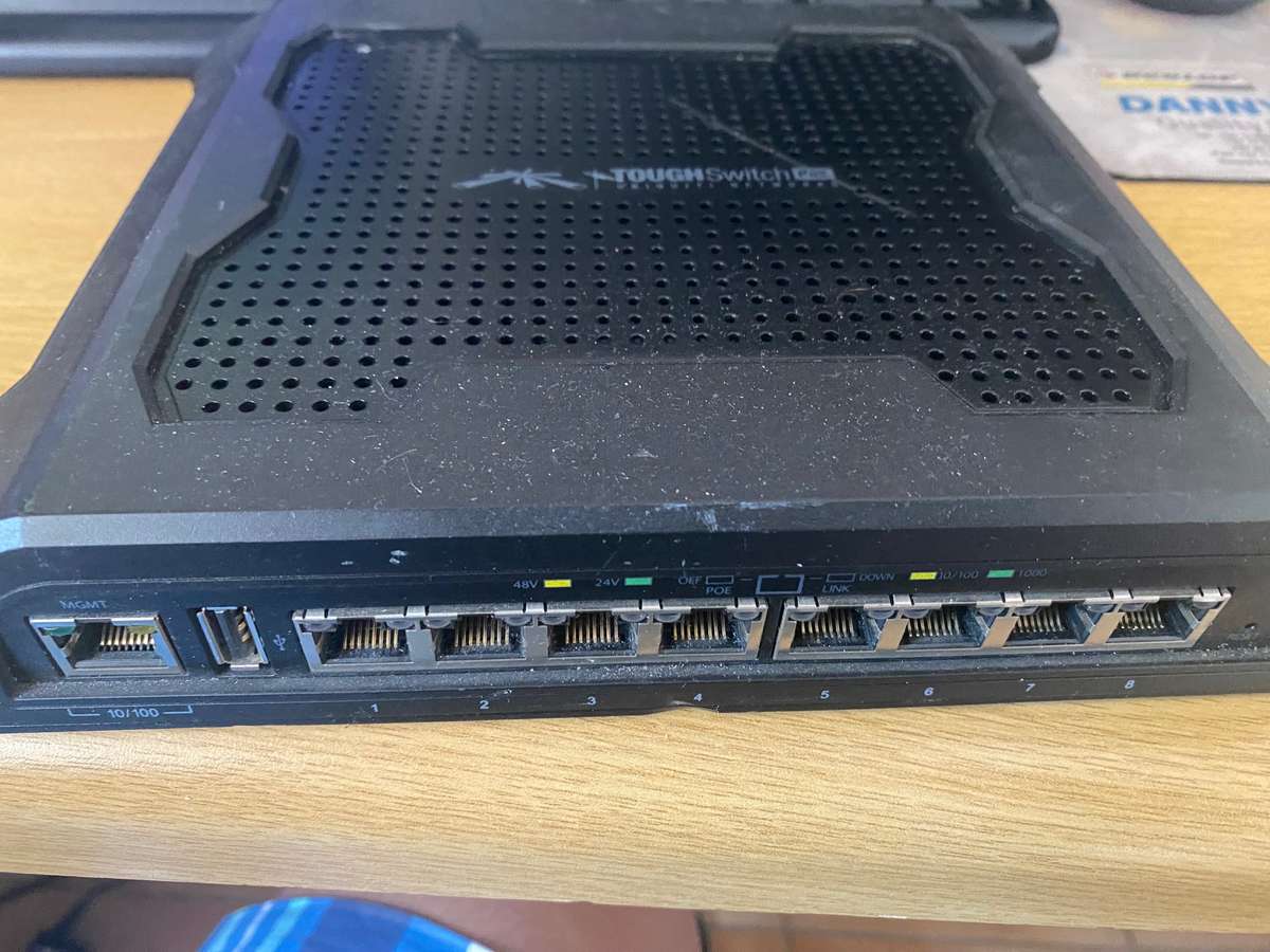 Ubiquiti TOUGHSwitch POE PRO (TS-8-Pro)