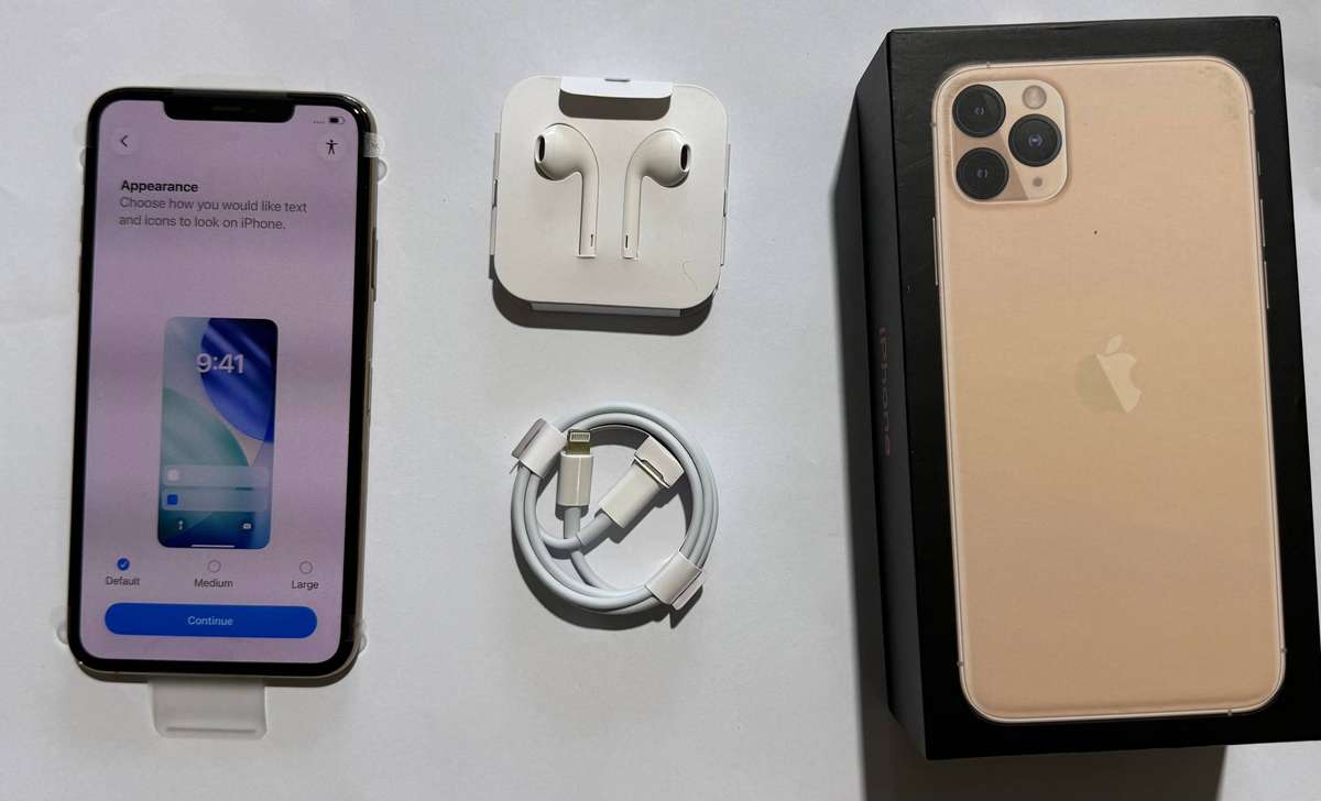 iPhone 11 Pro Max, Midnight Green/Black/Gold 64GB
