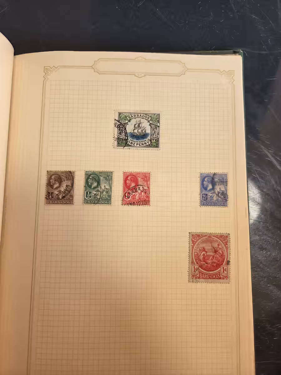 COMMONWEALTH COLLECTION BARBADOS in Green HardCover album