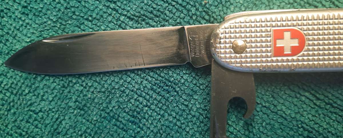 Wenger Alox Swiss Army knife soldaat 1961 year 1999 With Bail