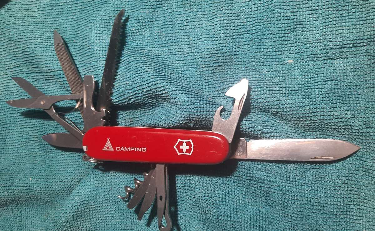 Victorinox - Ranger with Red Scales Camping Logo
