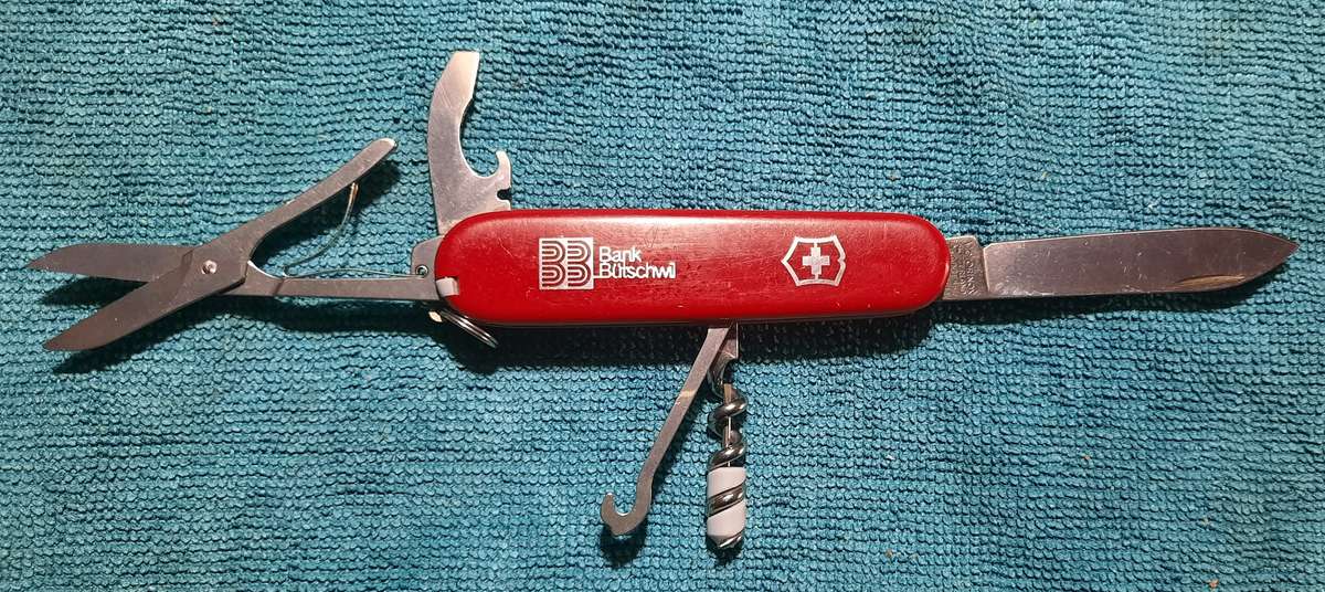 Victorinox - Compact with Red Scales BB Bank Logo