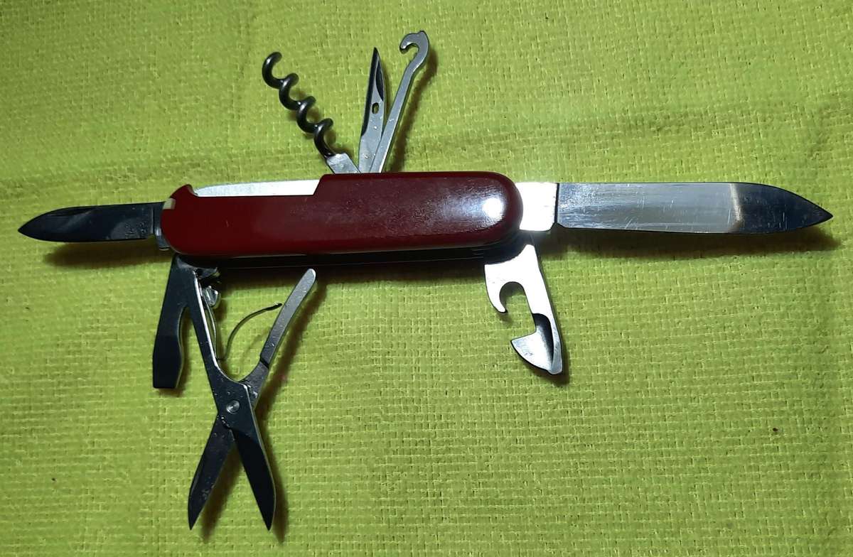 Victorinox Swiss Army Knife -  Climber  Red   Scales