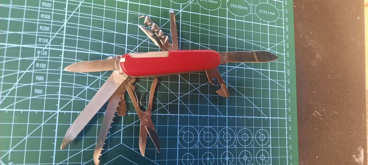 Victorinox - Ranger with Red Scales camping logo 91mm 5 Layers 1970 >mid 70 4 Turn corkscrew