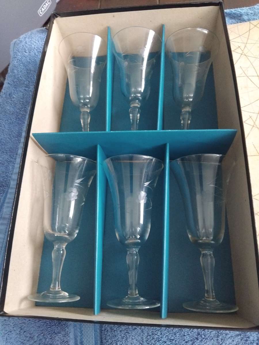 6 Vintage 1950s Etched Flower Crystal Champagne Wine Glasses In Original Box Mid Century