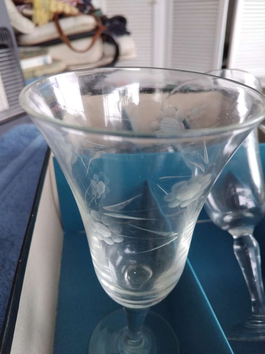 6 Vintage 1950s Etched Flower Crystal Champagne Wine Glasses In Original Box Mid Century