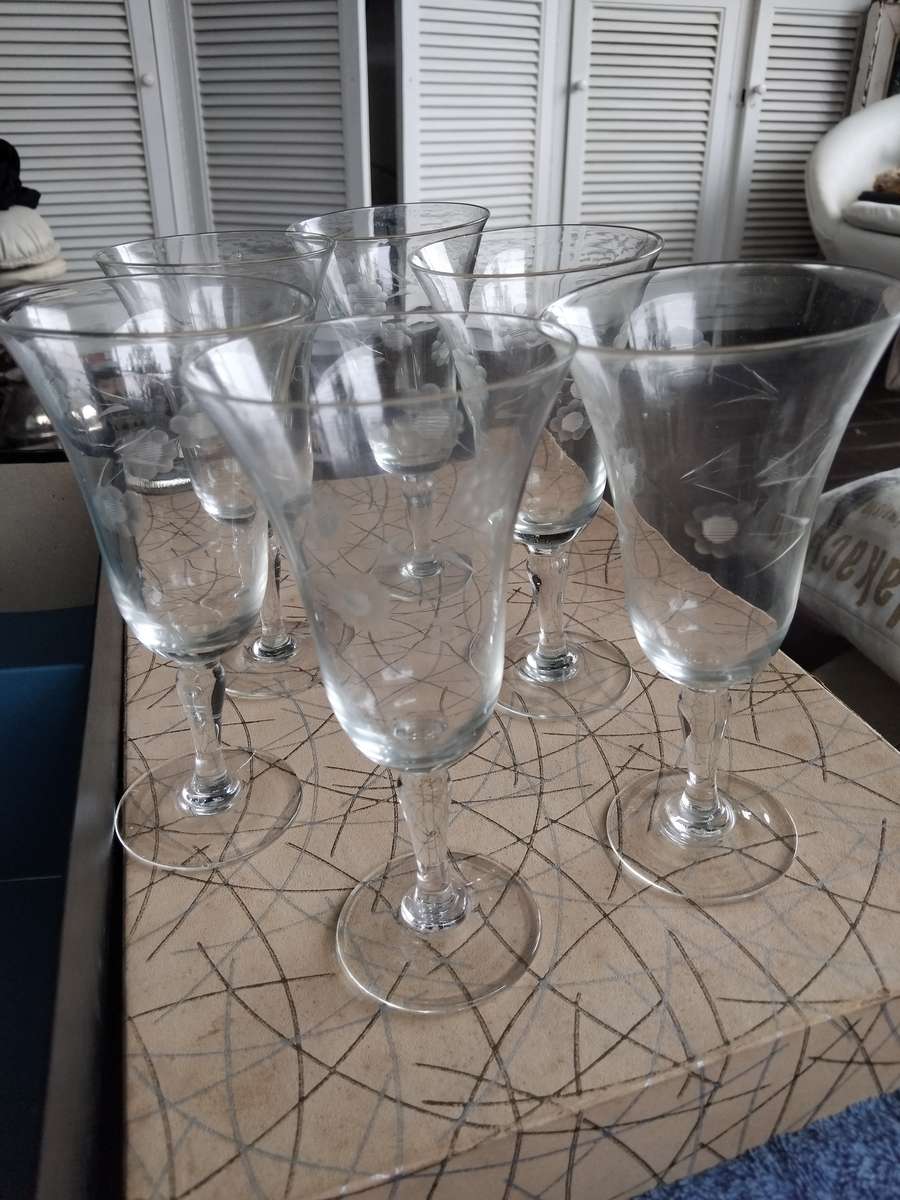 6 Vintage 1950s Etched Flower Crystal Champagne Wine Glasses In Original Box Mid Century
