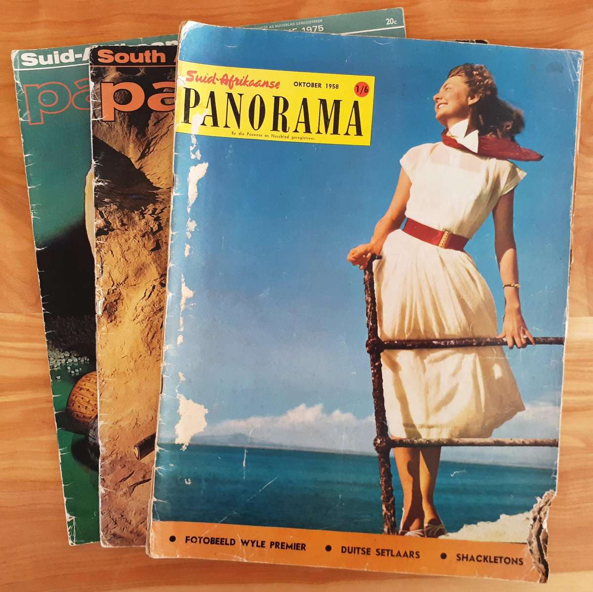 Three Vintage Huisgenoot and 3 x Panorama Magazines, 1968, 1969, 1977 Issues