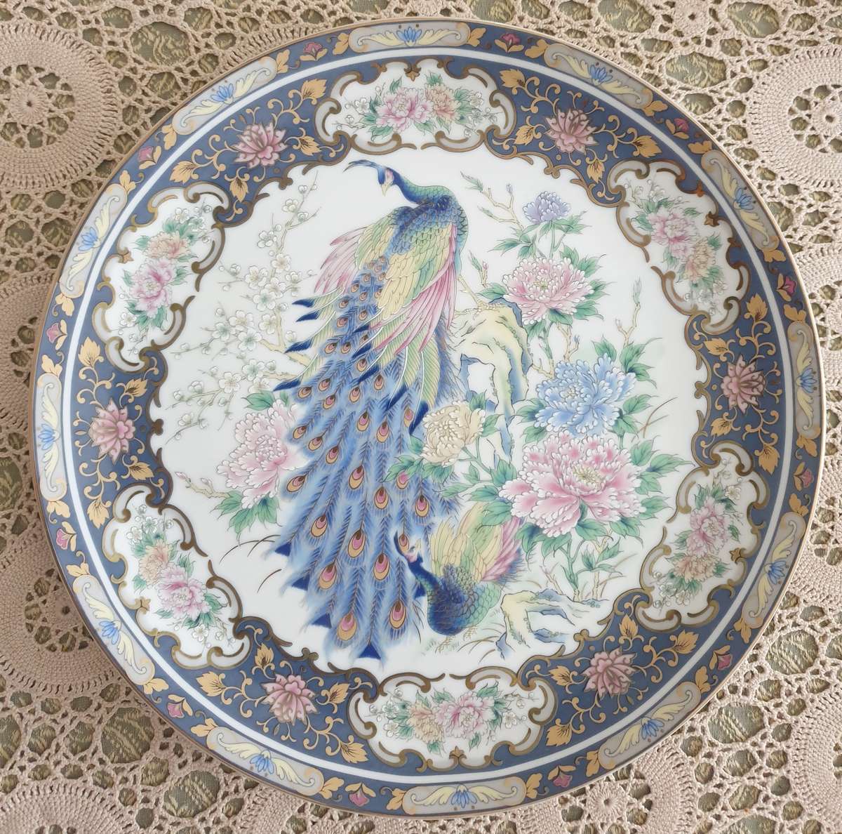 WALL PLATE FOR YOUR COLLECTION | DECOR  | Wall Plate |