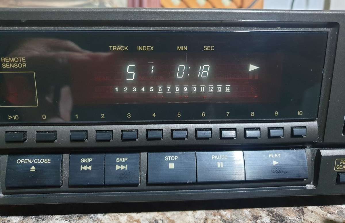 Technics SL-PG440 CD Player