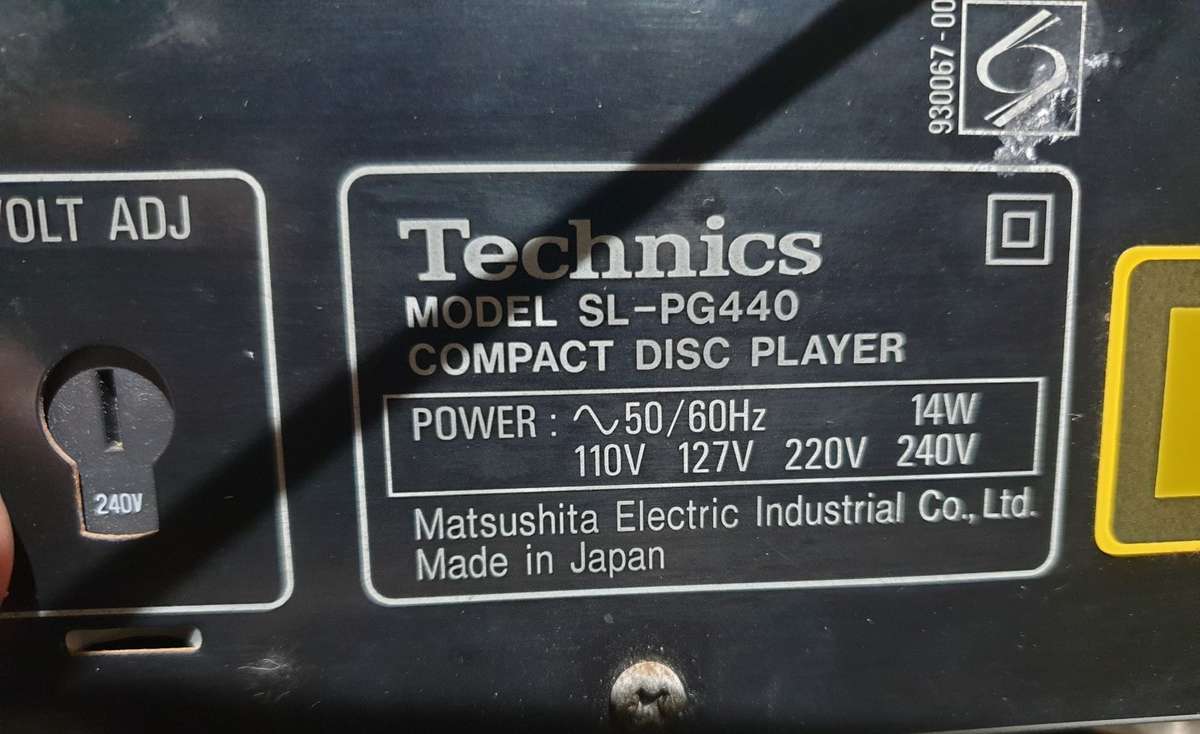 Technics SL-PG440 CD Player