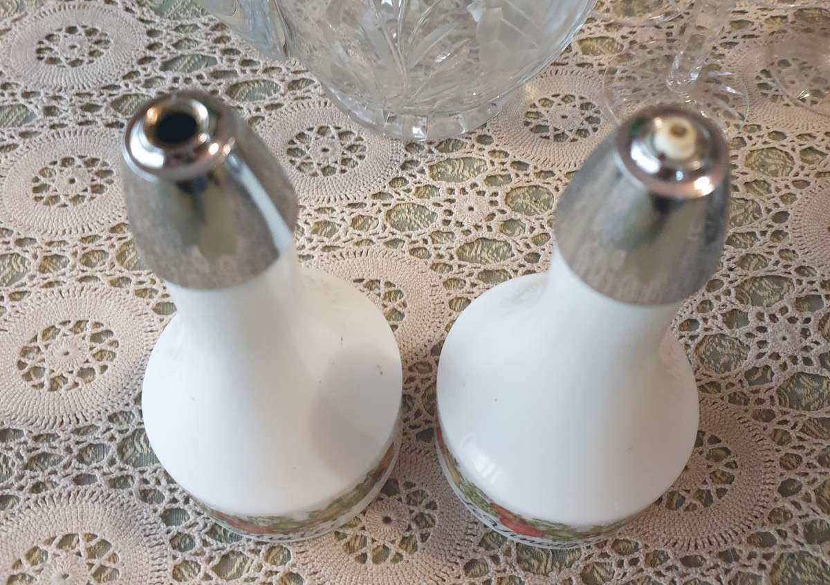 Vintage Gemco Spice of Life White Milk Glass SET