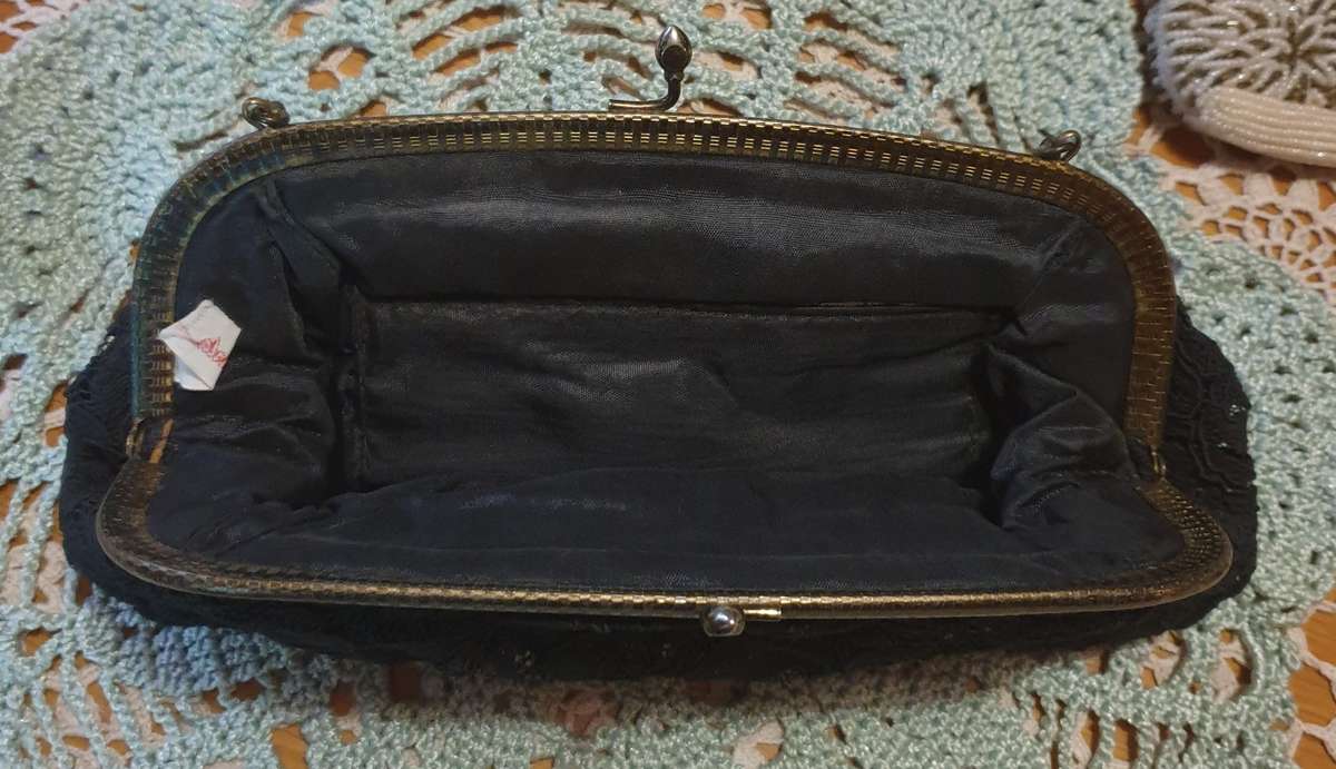 SMALL VINTAGE LACE BLACK BAG | CARLA |