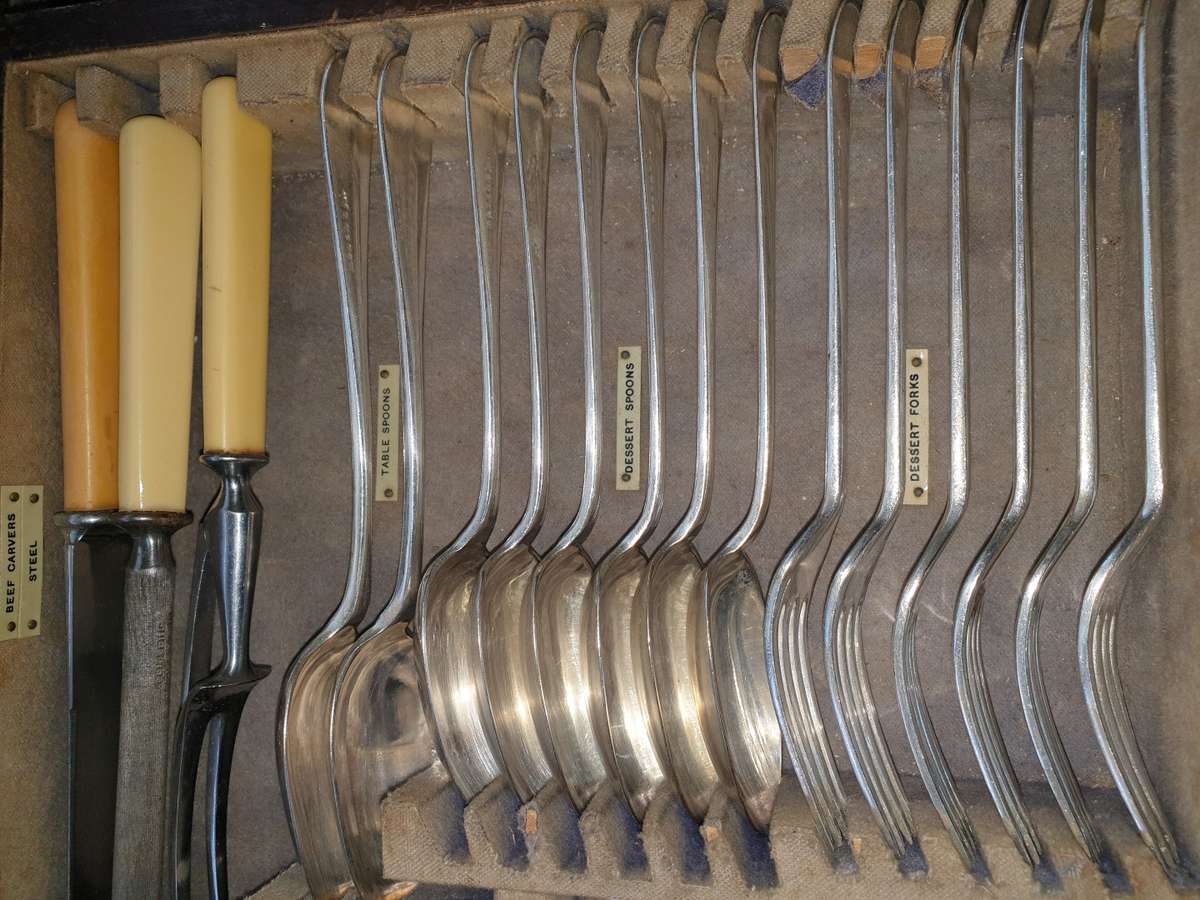Walker & Hall Canteen Of Cutlery FROM 1930'S