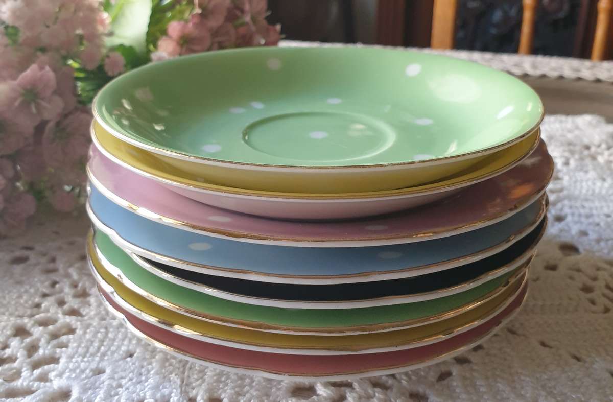 VINTAGE LAMODE FINE CHINA