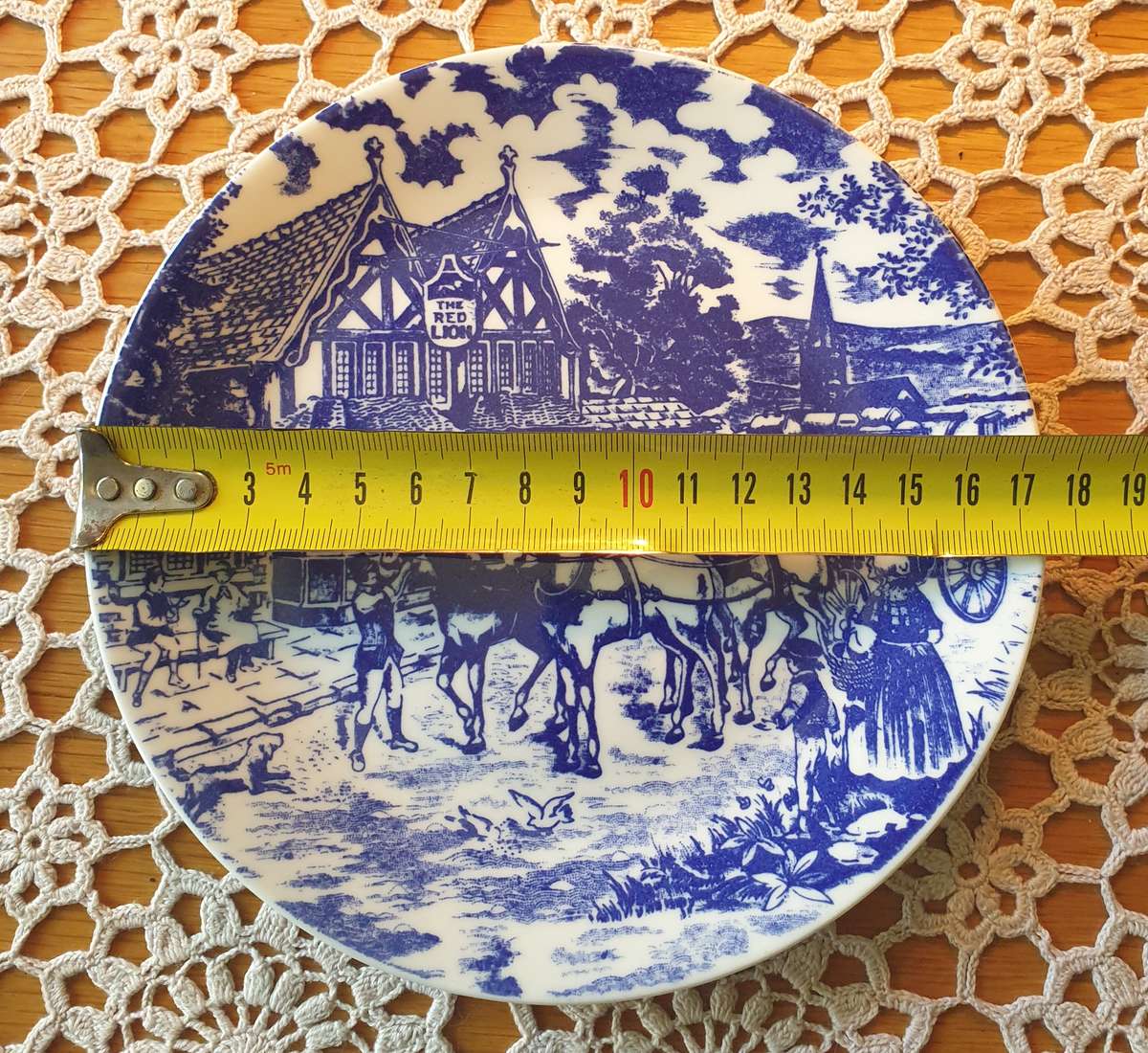 Constantia fine china wall plate