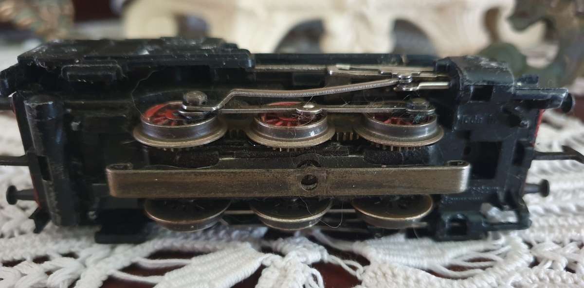 Märklin 3000 Steam Locomotive BR 89 005 ex. and three Very Rare coaches . WORKING ORDER