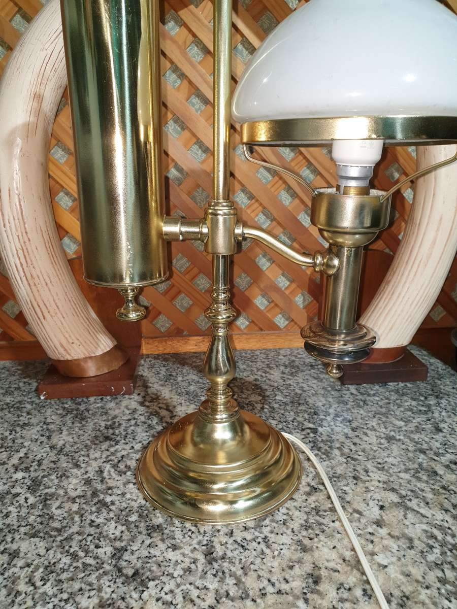19TH CENTURY BRASS STUDENTS LAMP WITH ORIGINAL MILK GLASS SHADE - Only one for sale in South Africa