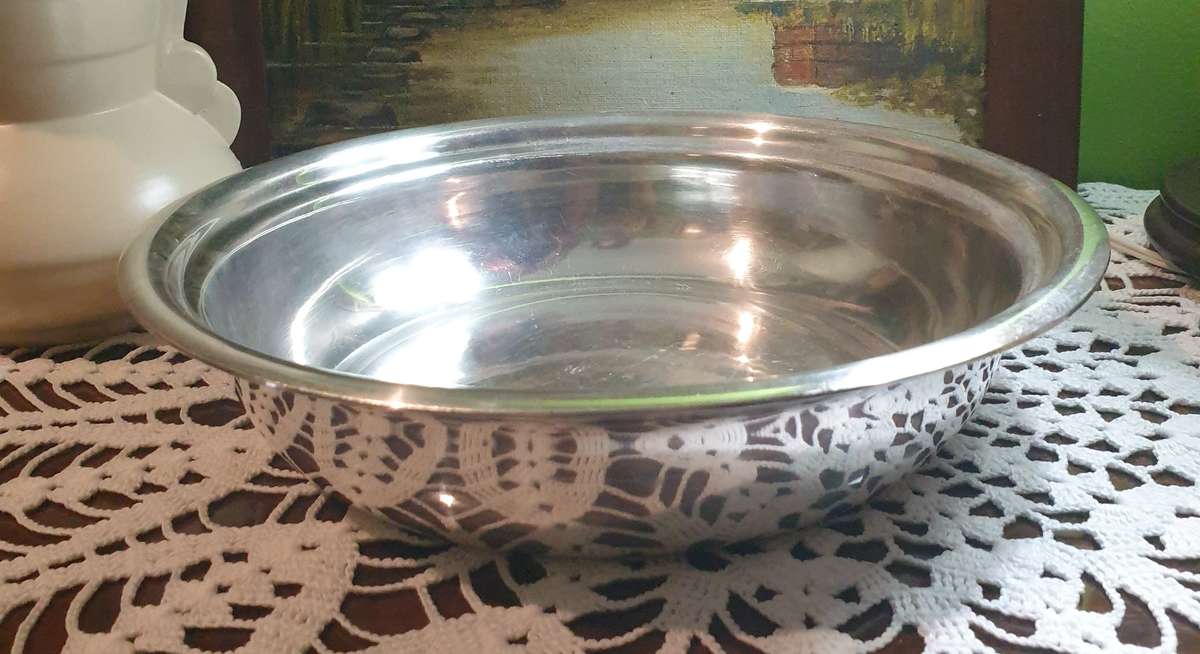 SILVER PLATED FRUIT BOWL