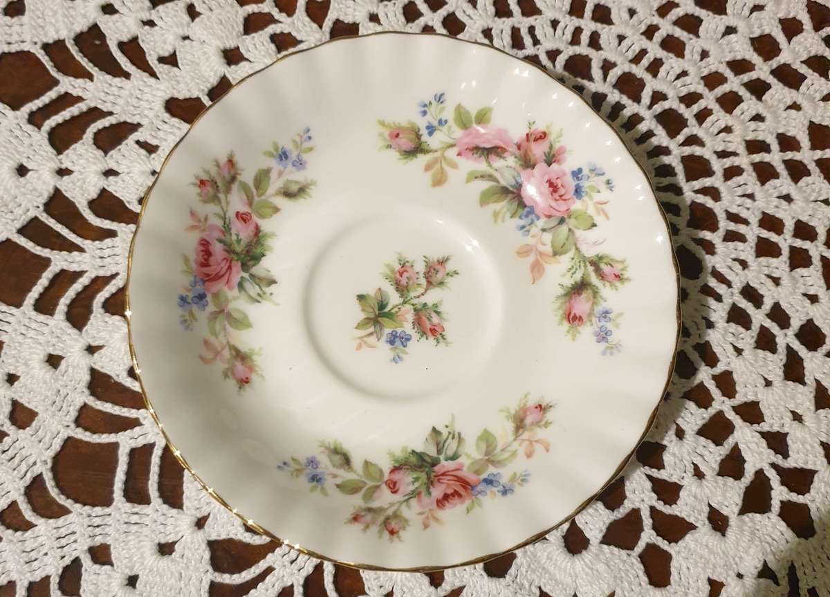 Moss Rose Beautiful Royal Albert Saucer