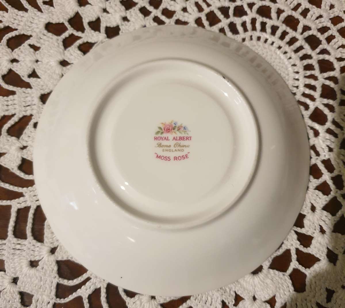 Moss Rose Beautiful Royal Albert Saucer