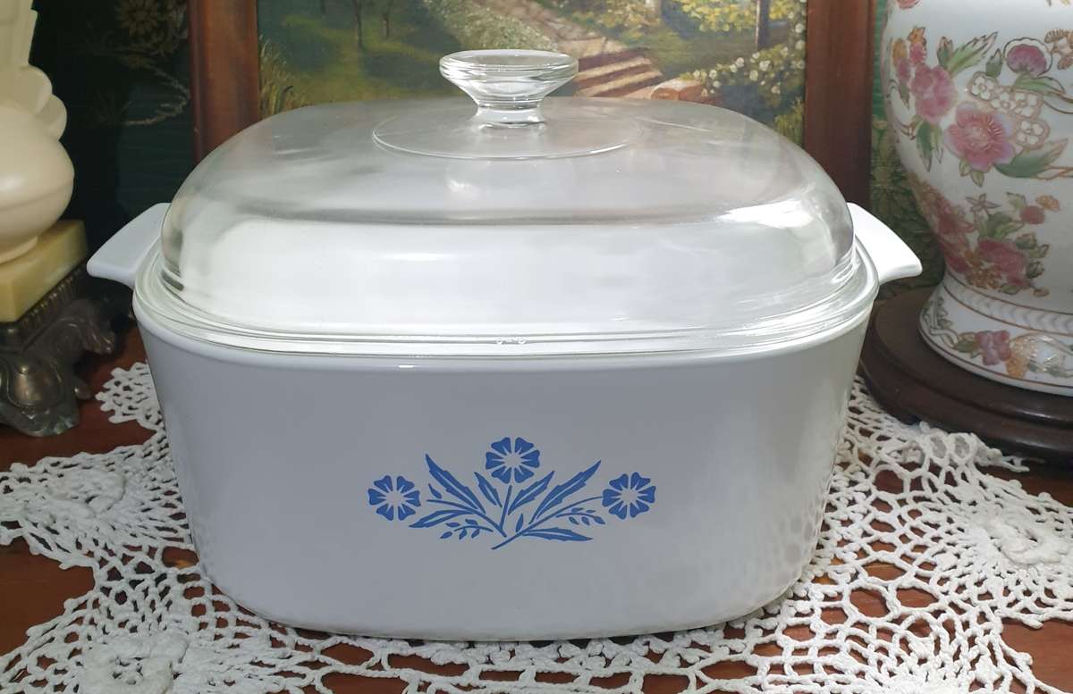Corning ware Blue Cornflower  Casserole Dish