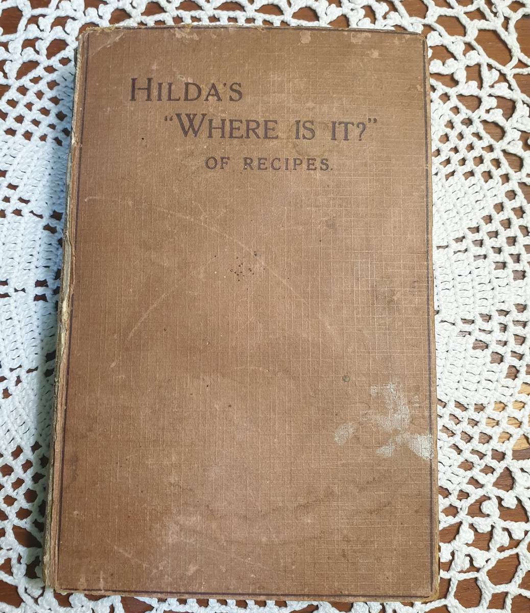 Mrs Beetons Family Cookbook  | HILDA'S "WHERE IS IT?" OF RECIPES | 2 VINTAGE BOOKS |