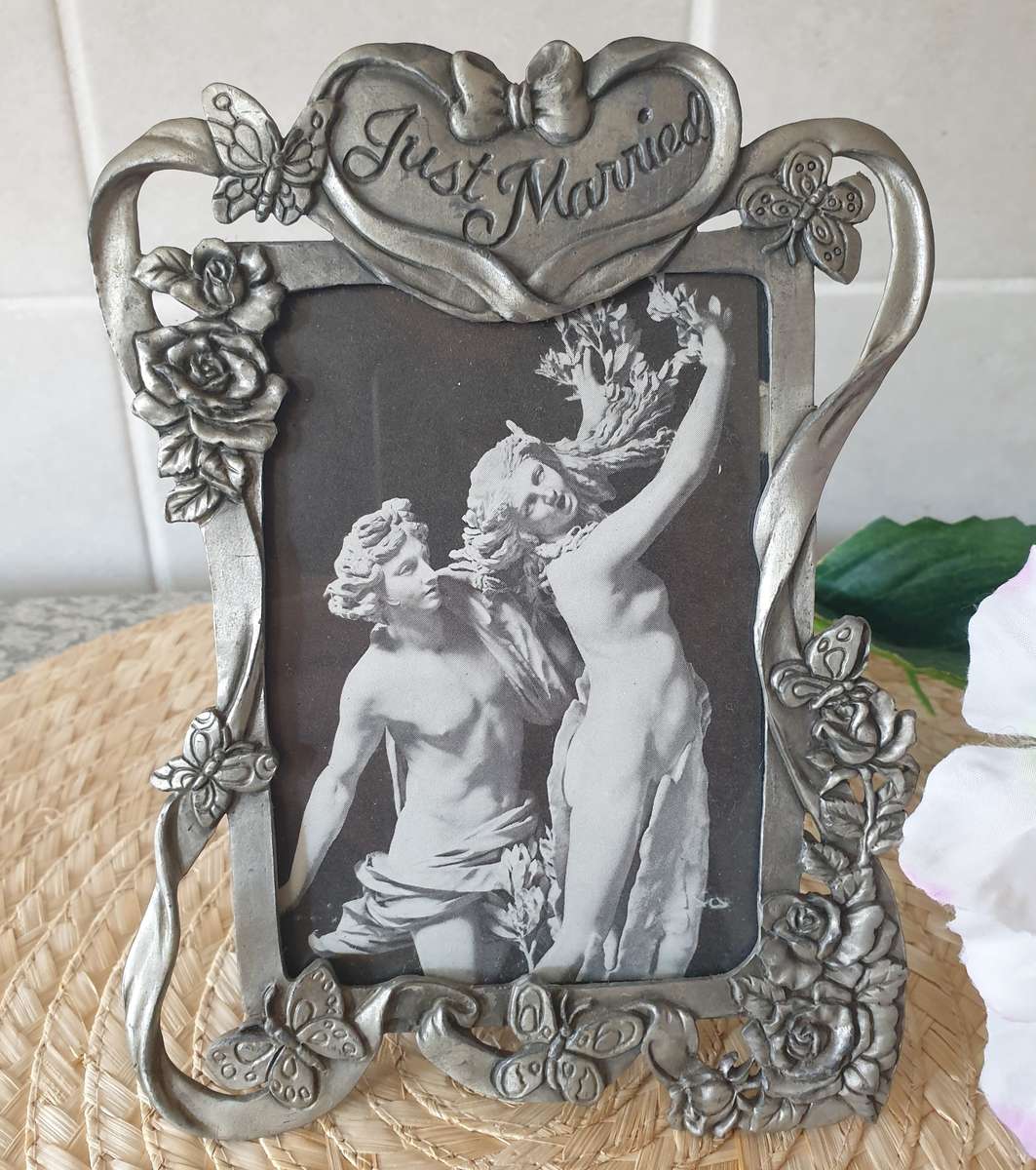 Photo Frame | PEWTER | METAL | JUST MARRIED |