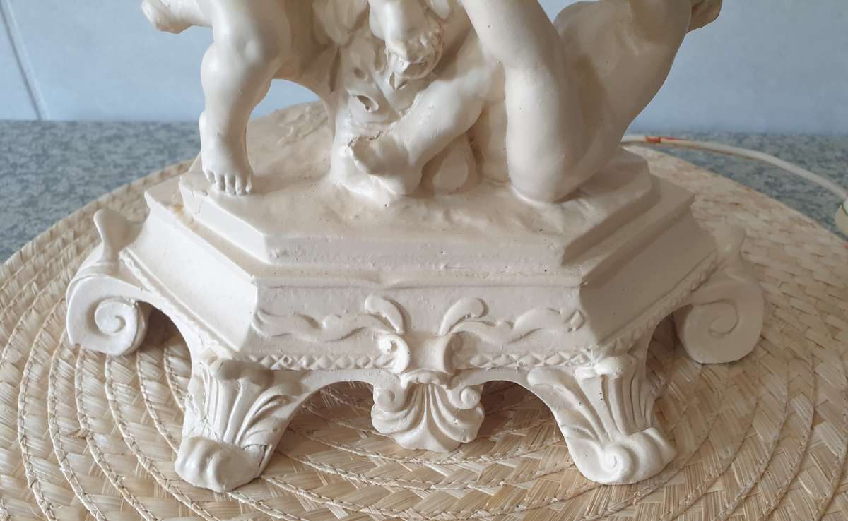 Vintage 3 Cherub Angel Shabby Cottage Lamp