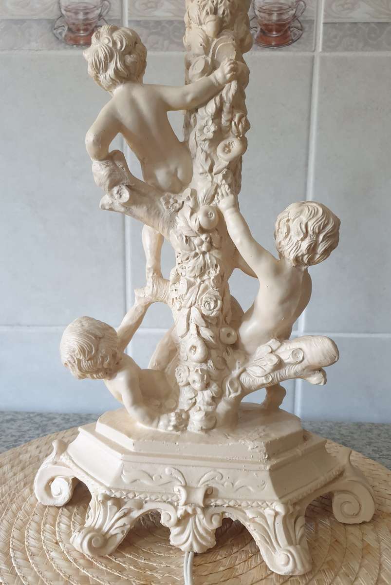 Vintage 3 Cherub Angel Shabby Cottage Lamp