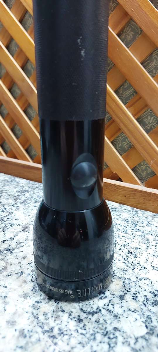 Maglite 4-Cell D Xenon Flashlight