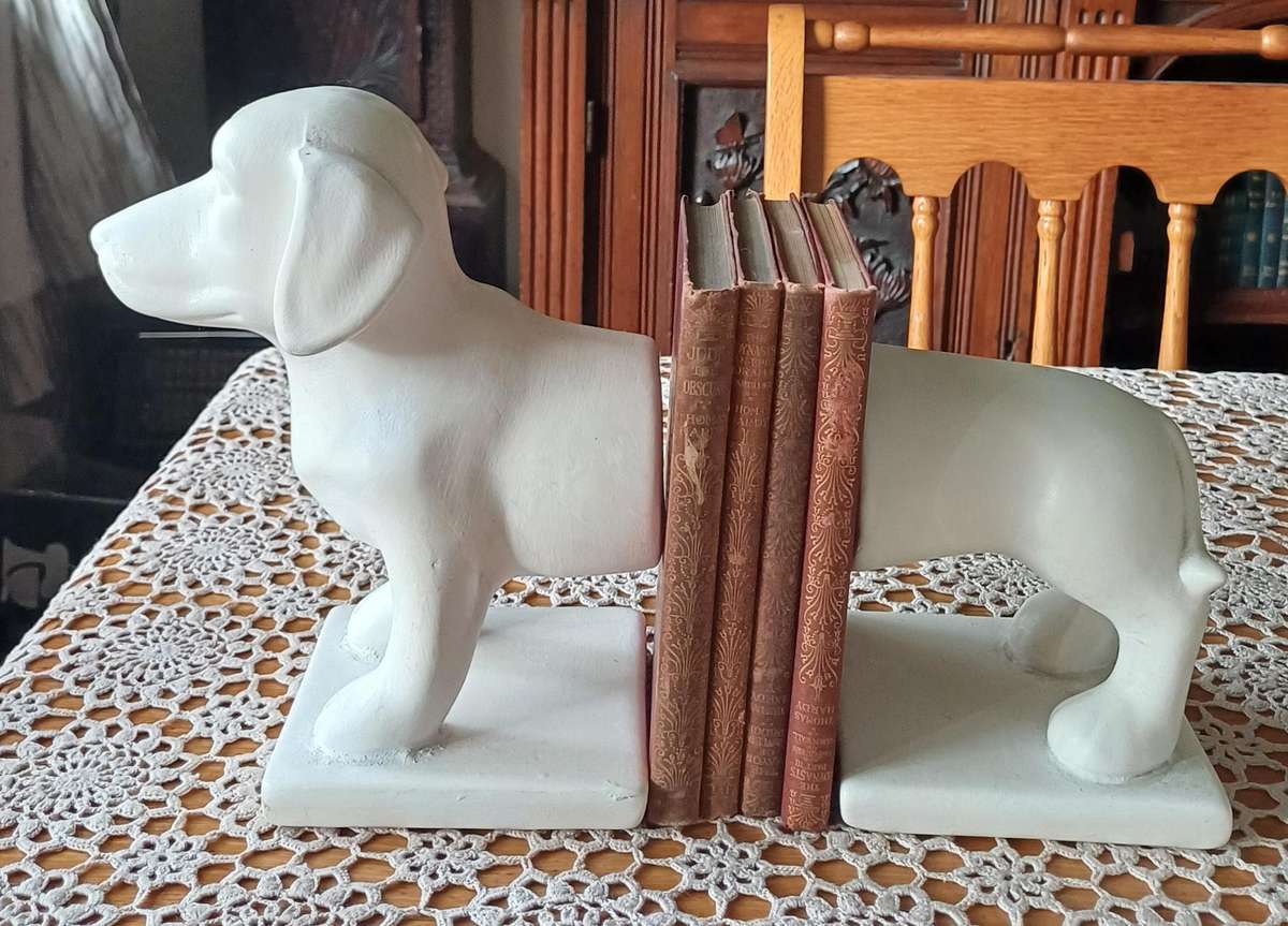 Book Ends | Doggy | 23 x 12 x 24 cm  |