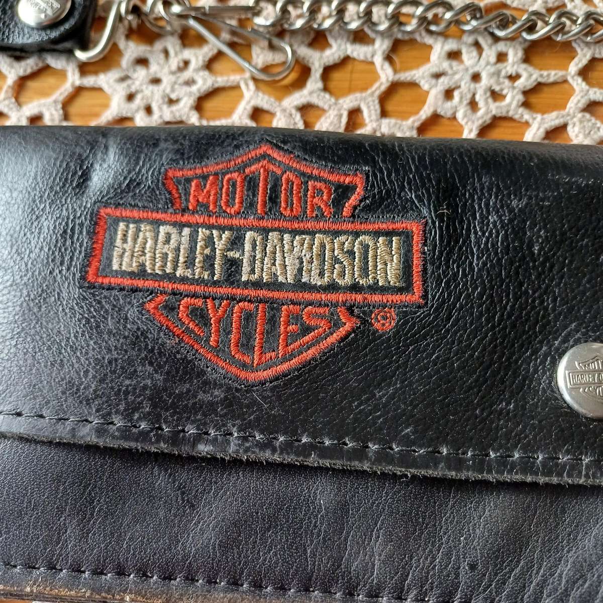 Harley-Davidson Men's Vintage Leather Biker Wallet with Chain & Clip
