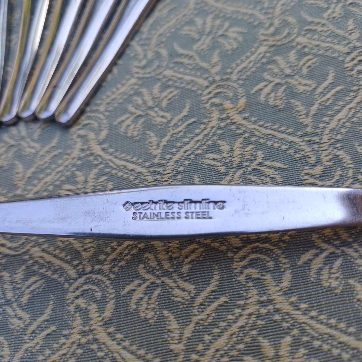 Set of 8 Slimline Eetrite Forks  Stainless Steel