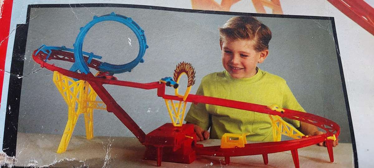 wow ... 1978 Daredevil 500 stunt car set