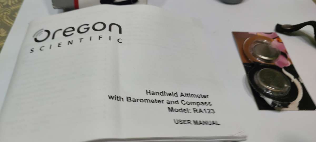 Oregon Scientific RA123-GG Handheld Weather Station