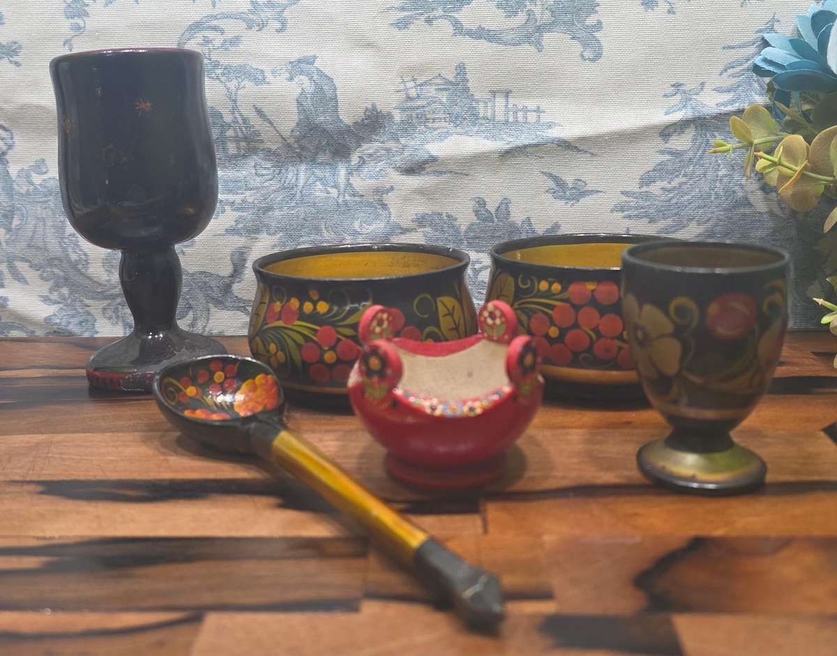 Vintage Khokhloma ORNAMENTS  Made in the USSR