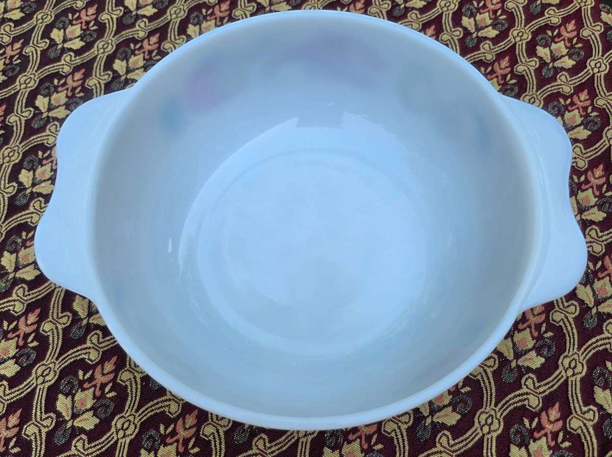 Stunning old Vintage Bowl