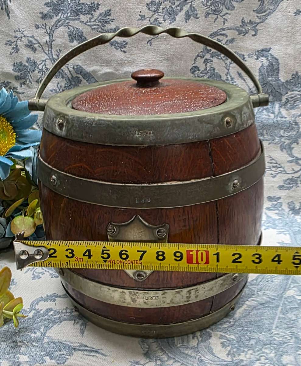 Vintage | Oak Biscuit Barrel | EPNS | Needs a Good Clean